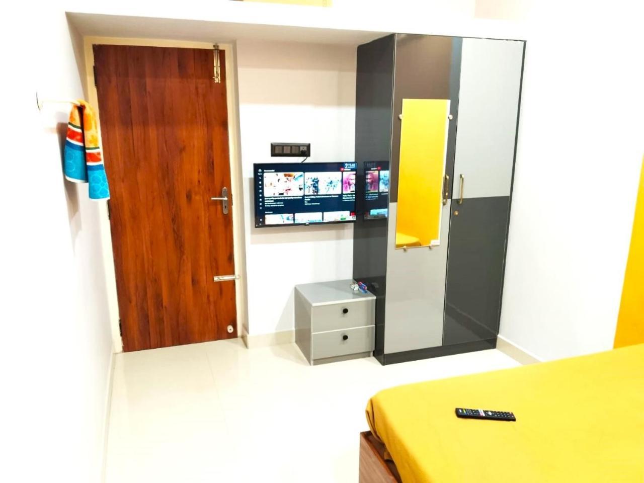 Asshappystayinn Hotel Tiruchirappalli Экстерьер фото